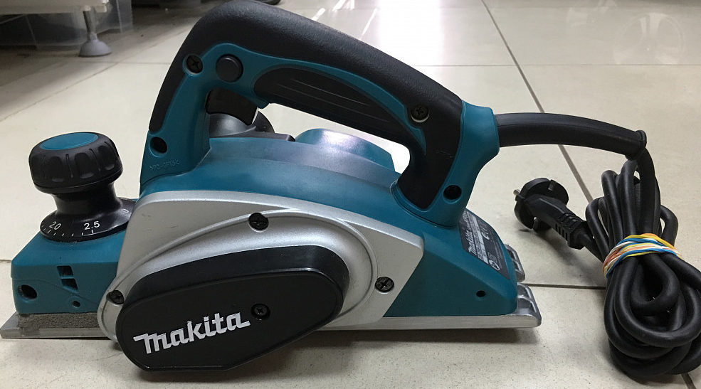 Makita KP0800